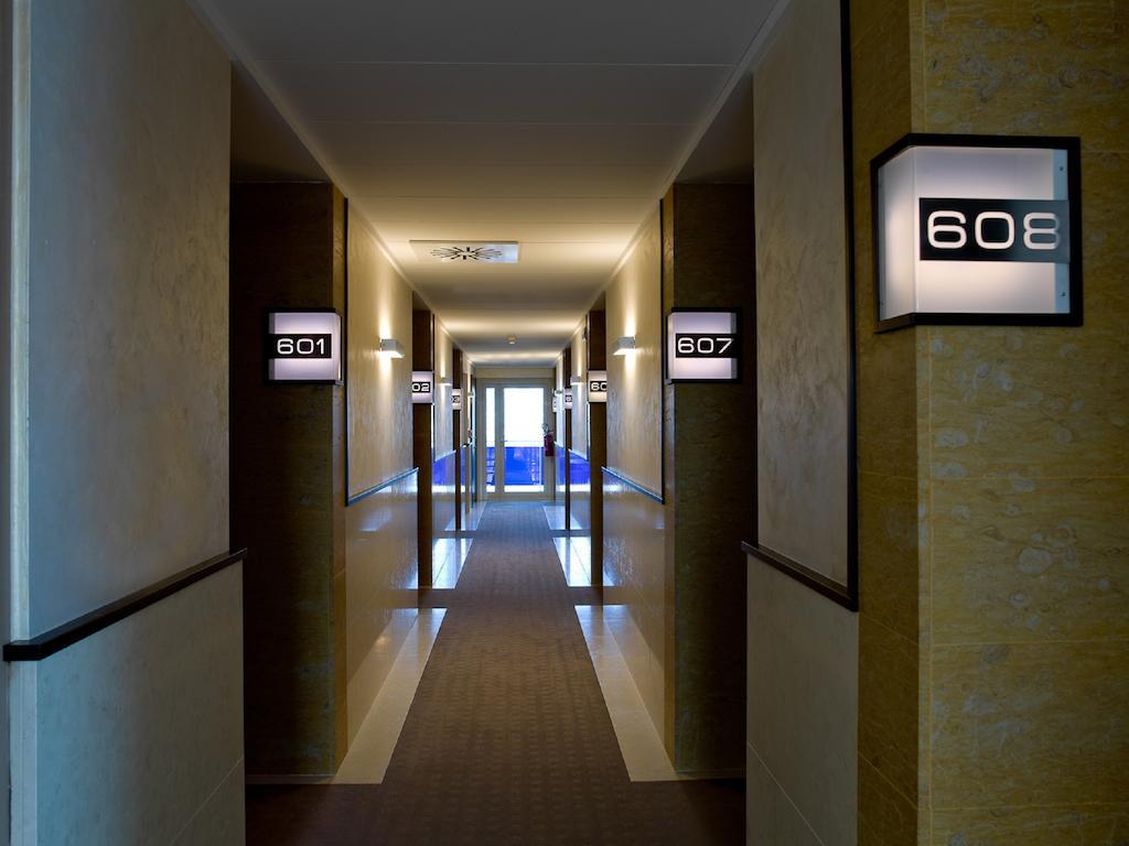 Breaking Business Hotel Mosciano SantʼAngelo Extérieur photo